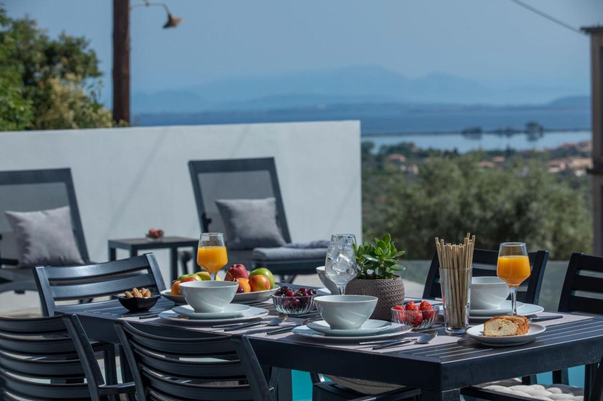 Aloft Luxury Villas Lefkada - Heated Pool Apólpena Kültér fotó